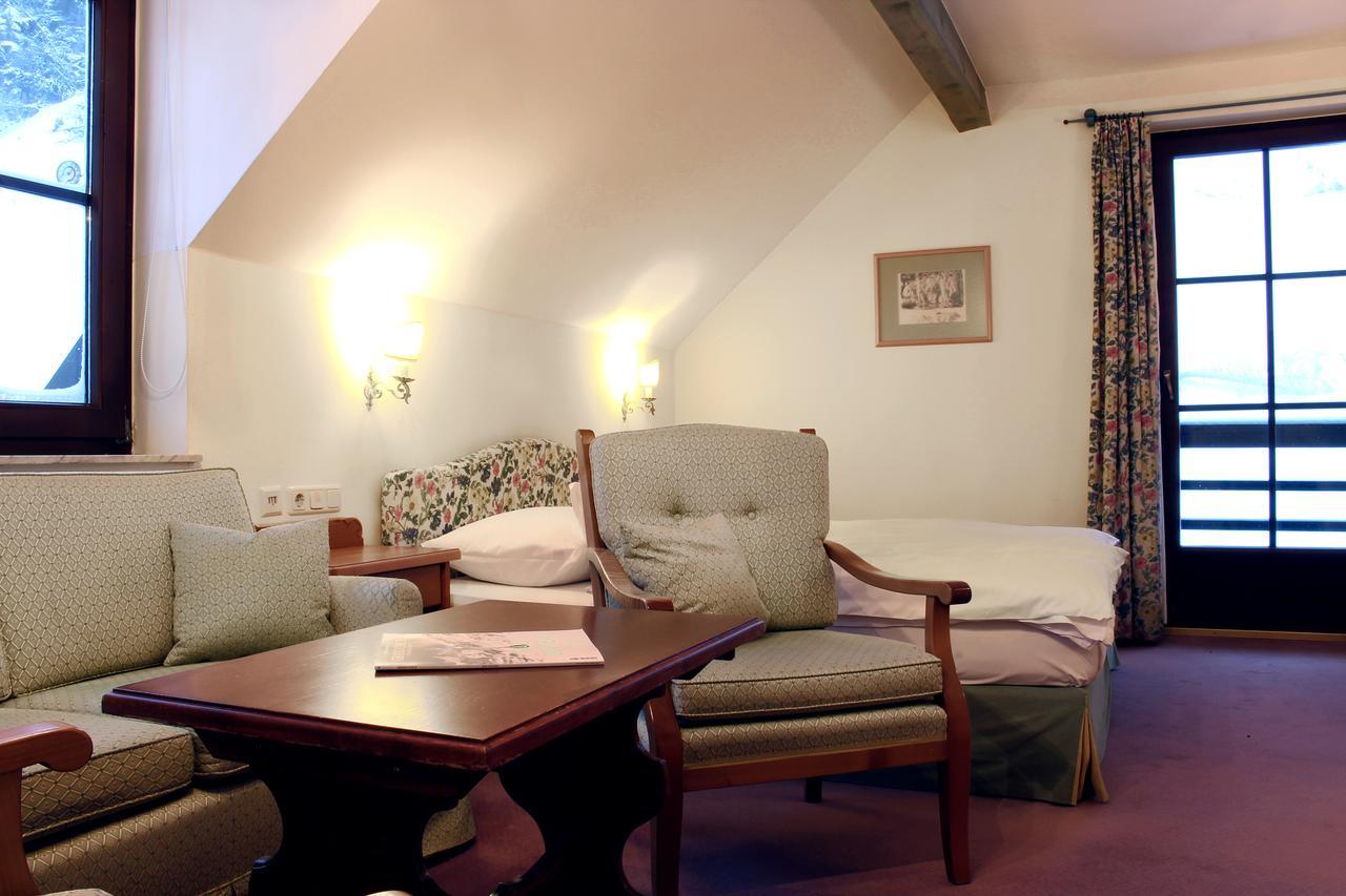 Gruener Baum Hotel Bad Gastein Pokoj fotografie